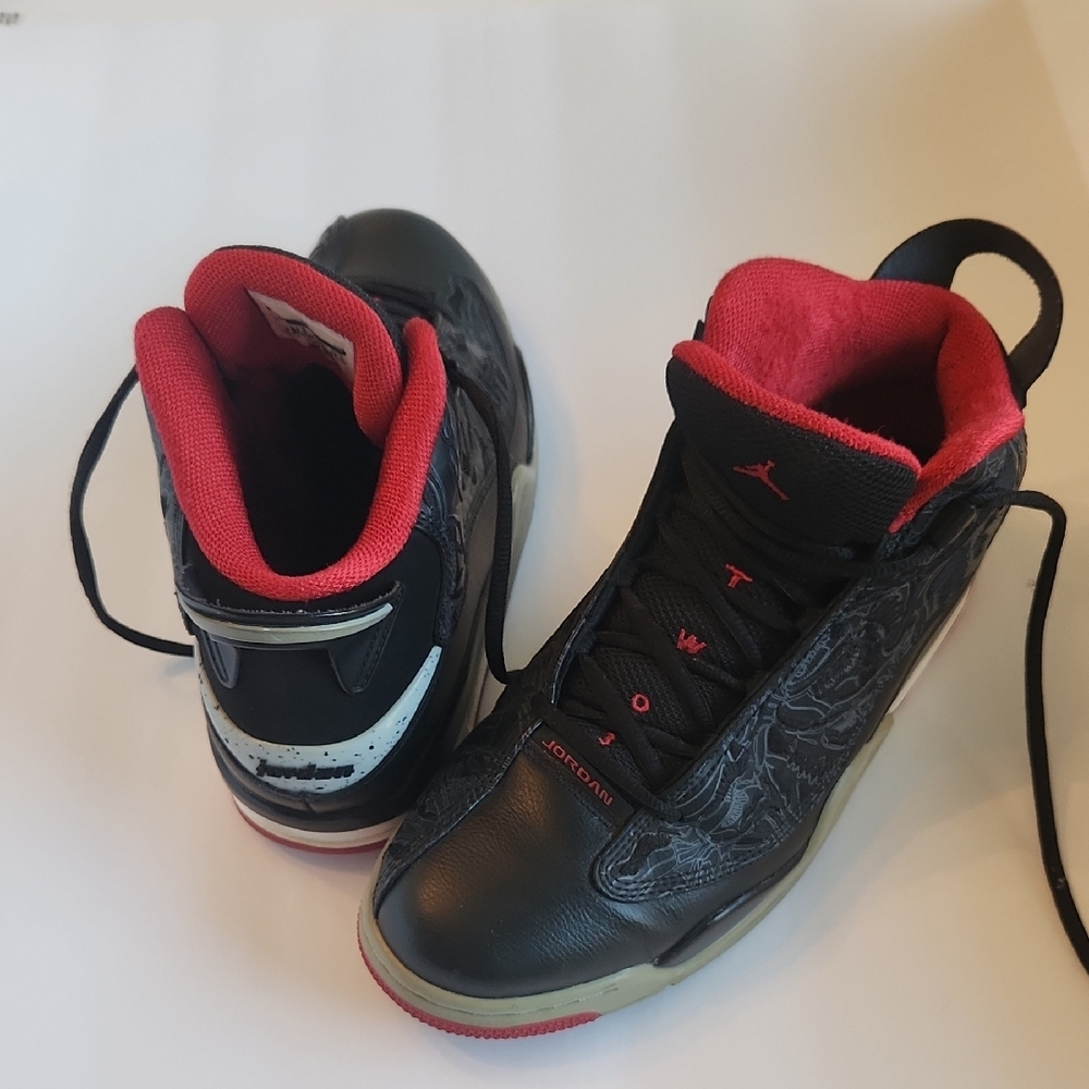 Jordan Black and Red High-Top Sneakers - Picture 7 of 8